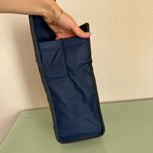 New Yeti Daytrip Lunch Bag - Picture 5 of 8